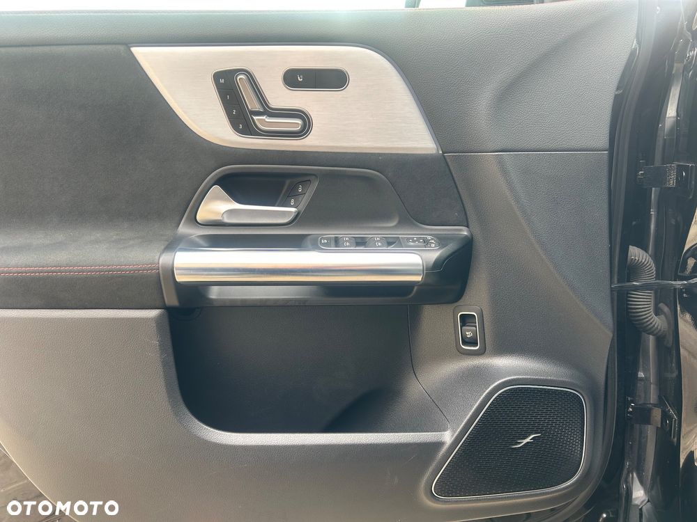 Mercedes-Benz GLA AMG 45 4Matic+ AMG Speedshift DCT 8G - 10