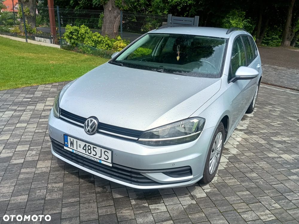 Volkswagen Golf 1.6 TDI BMT Comfortline - 1