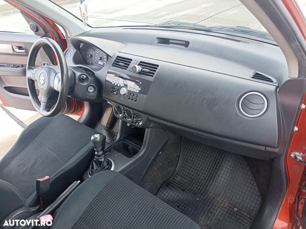 Suzuki Swift - 7