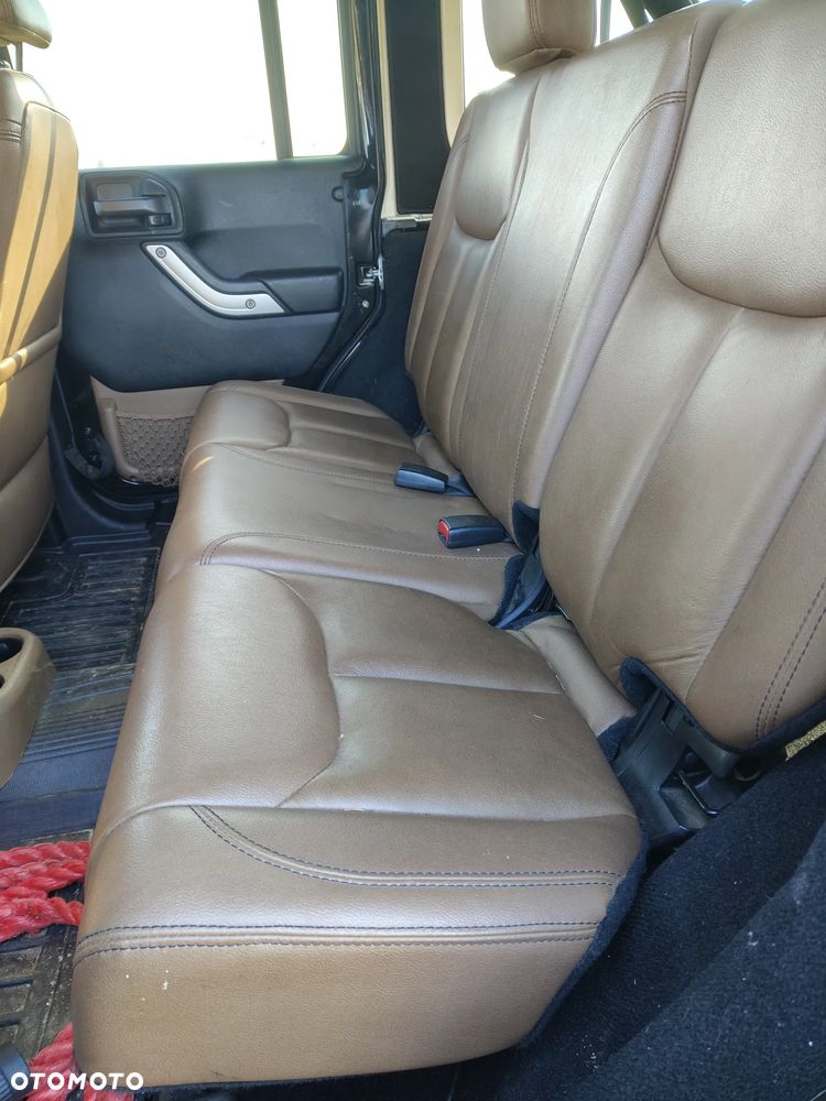 Jeep Wrangler 3.6 Unlim Rubicon - 8