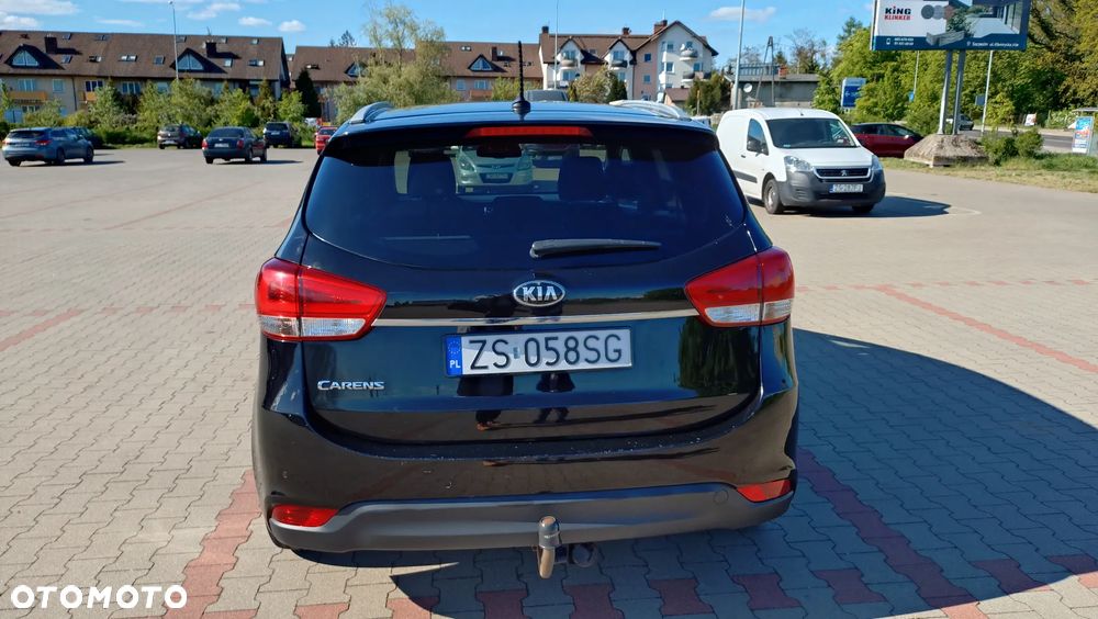 Kia Carens 1.7 CRDi XL 7os - 14