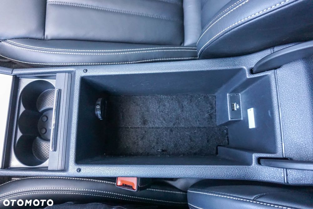 Skoda Superb 2.0 TSI L&K DSG - 23