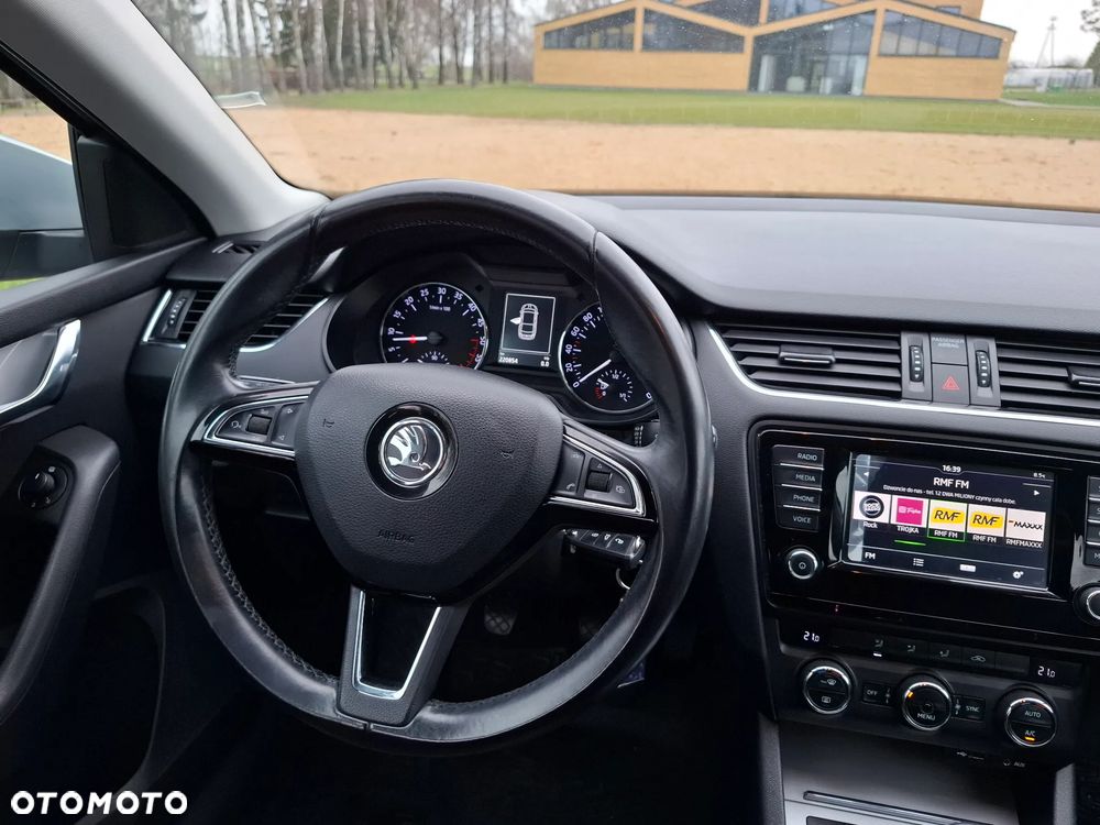 Skoda Octavia 1.6 TDI Ambition - 10