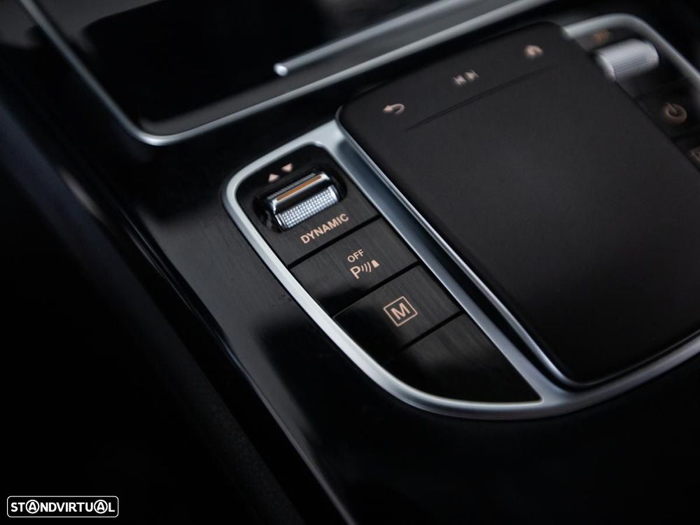 Mercedes-Benz GLC 300 de 4Matic - 32