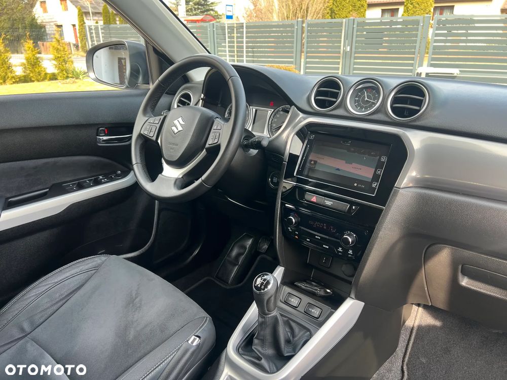 Suzuki Vitara 1.6 (4x4) Allgrip Comfort+ - 35