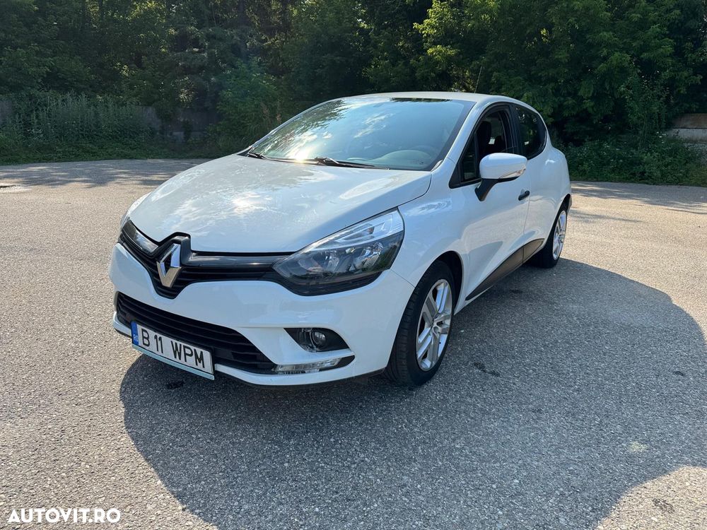 Renault Clio - 1