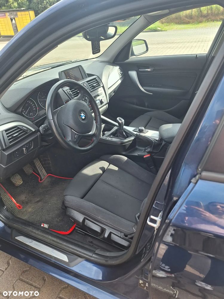BMW Seria 1 116d Sport Line - 13
