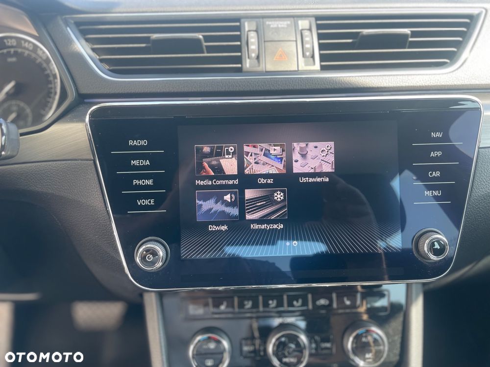 Skoda Superb 2.0 TDI 4x4 Ambition DSG - 14