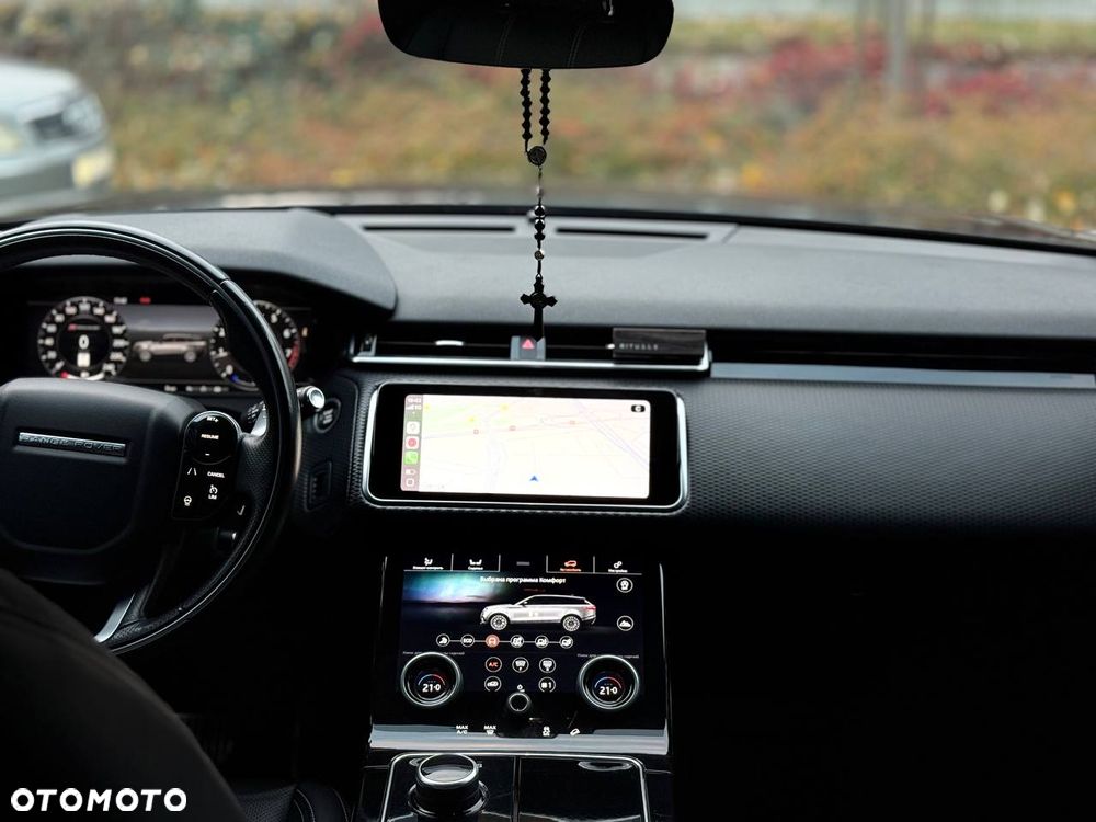Land Rover Range Rover Velar P250 R-Dynamic SE - 13