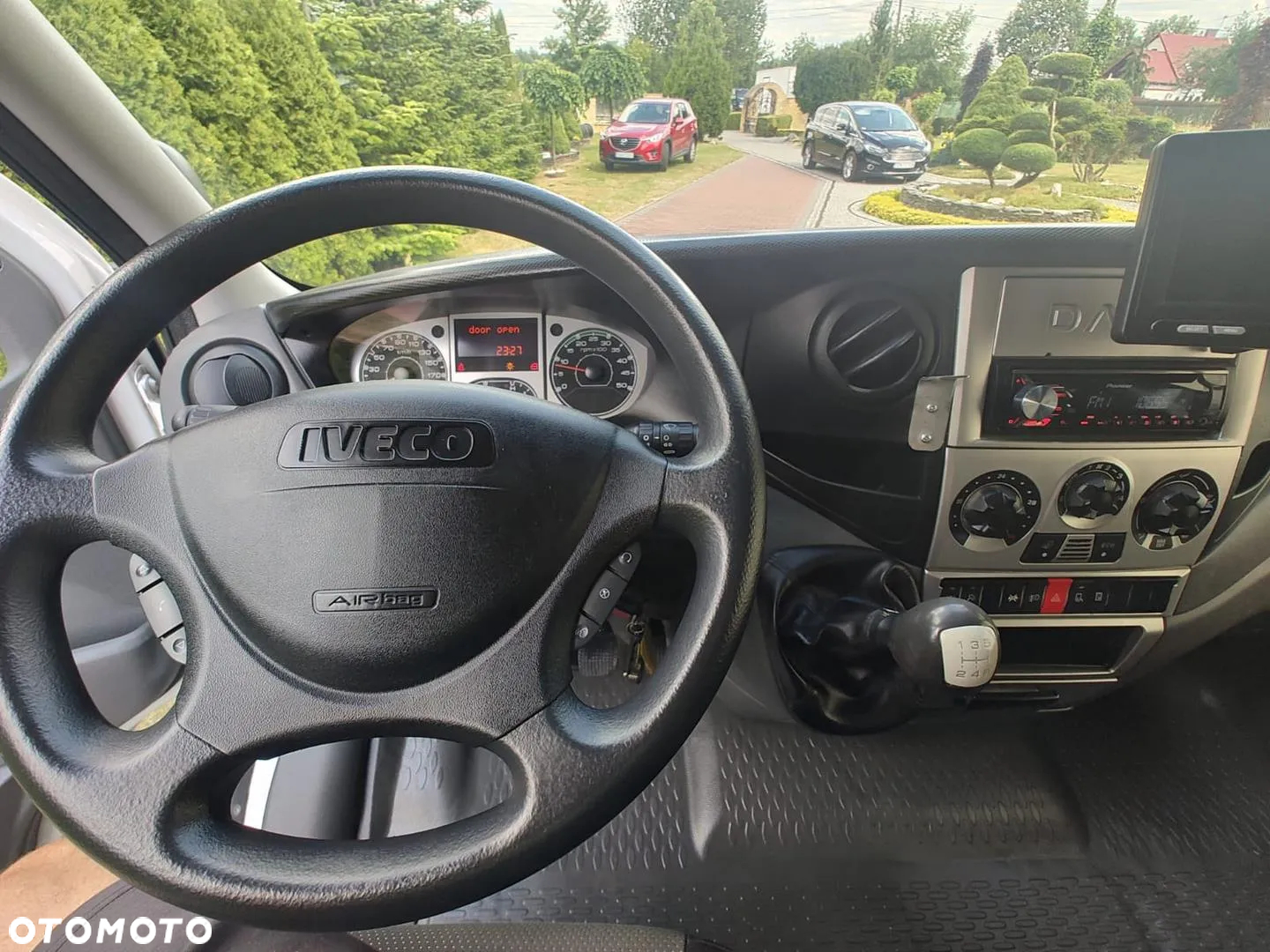 Iveco 35C13 - 21