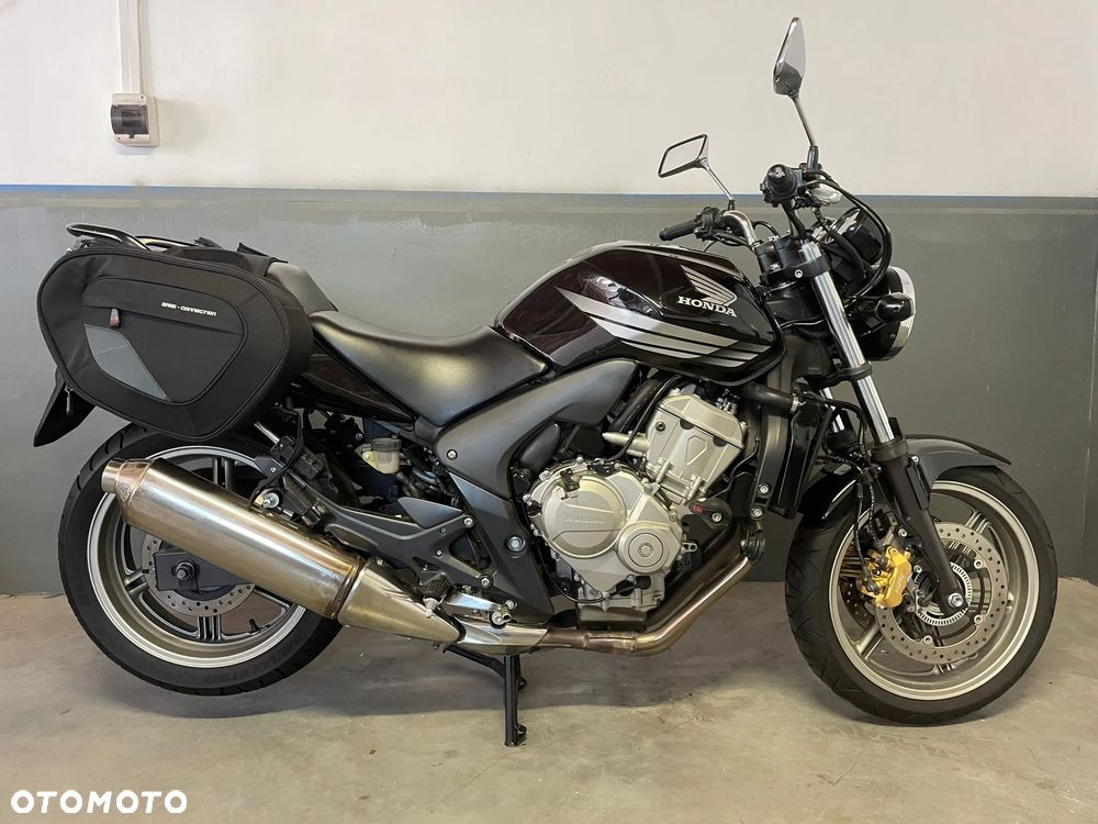 Honda CBF - 2