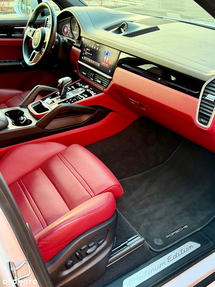 Porsche Cayenne E-Hybrid Platinum Edition - 18