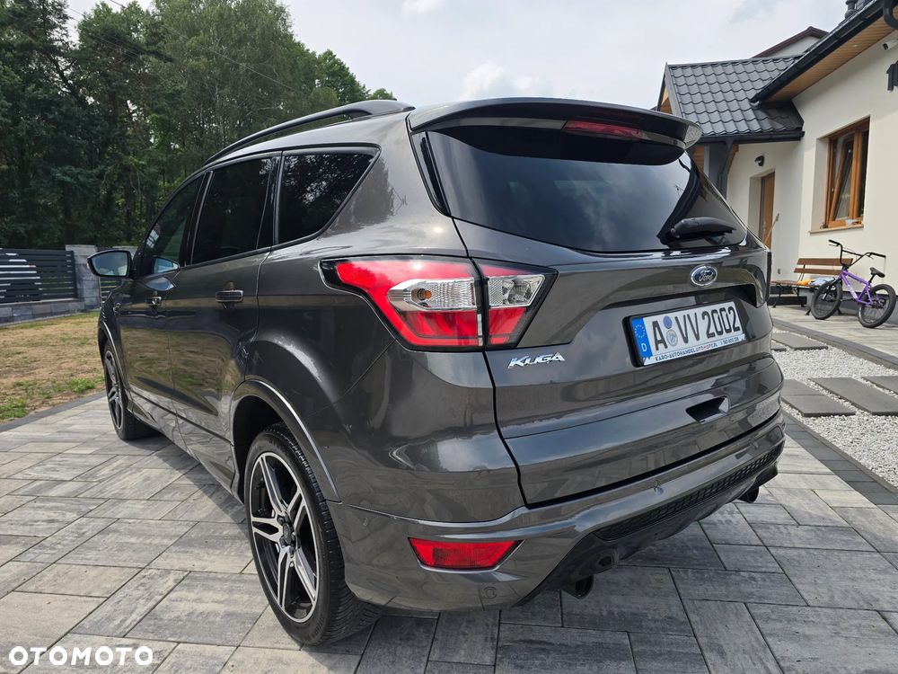 Ford Kuga 2.0 TDCi 2x4 ST-Line - 14