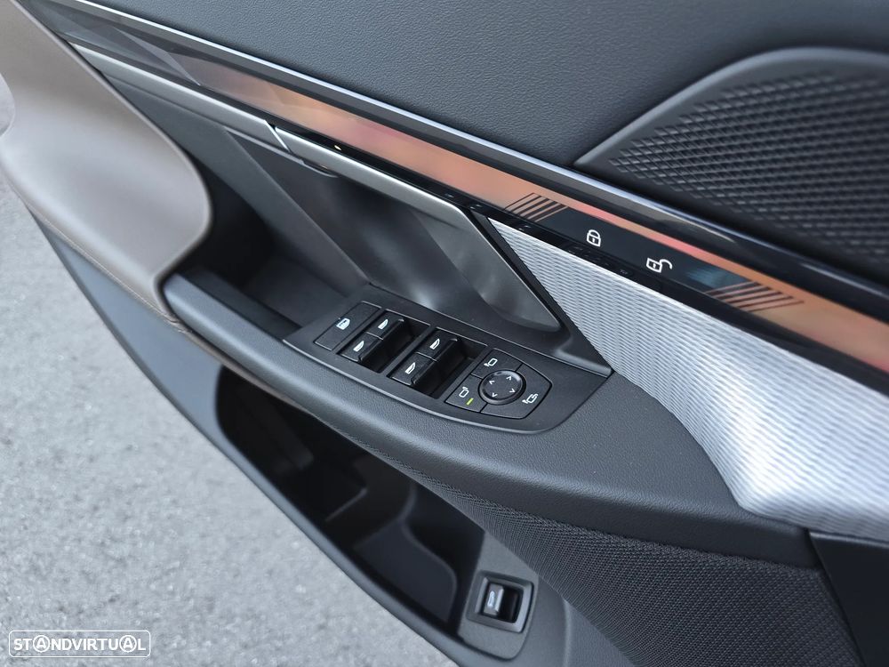 BMW i5 eDrive40 Pack Desportivo M - 38