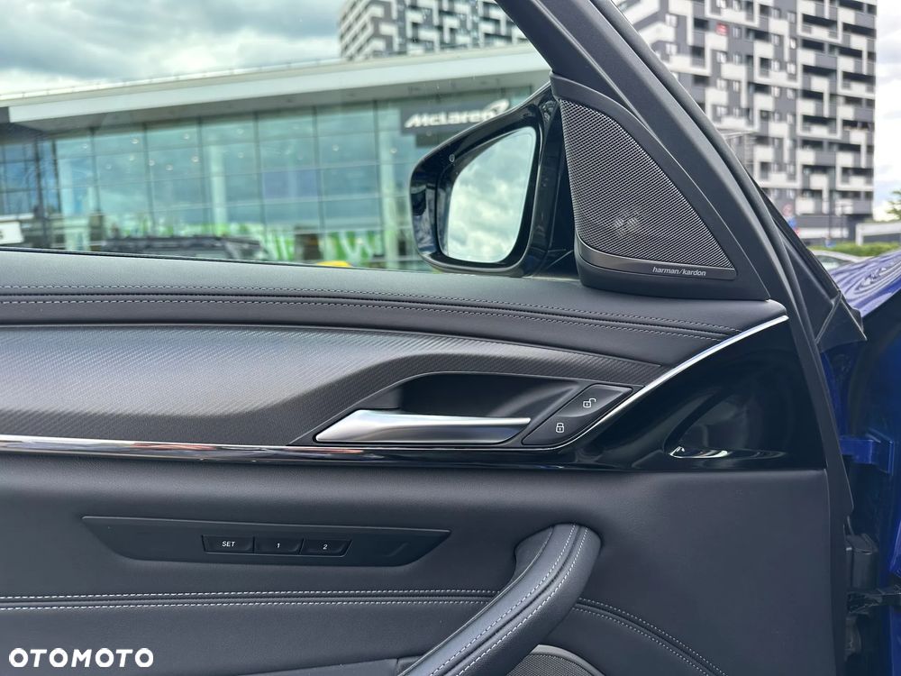 BMW M5 Competition - 11