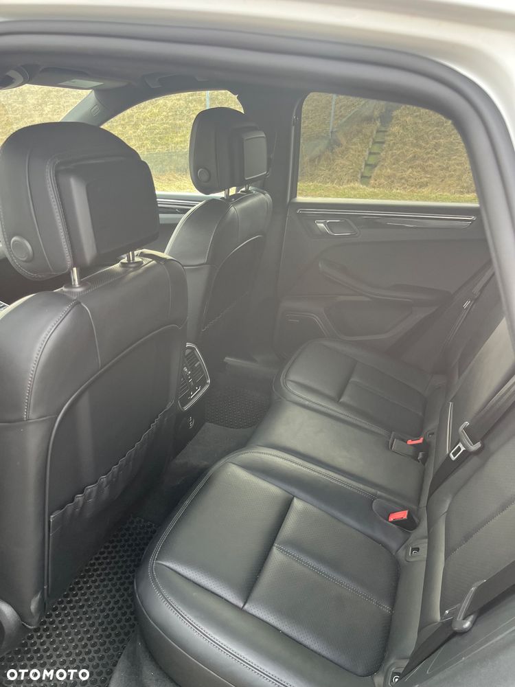 Porsche Macan - 15