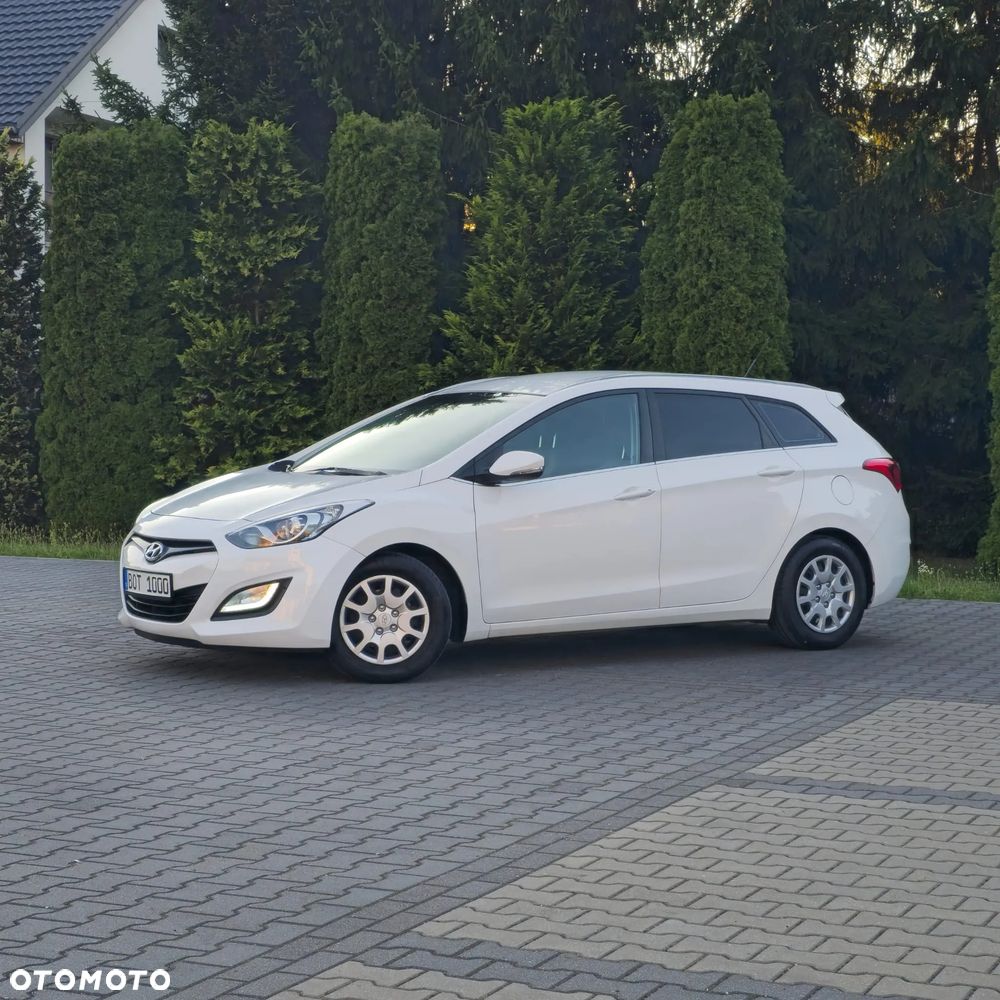 Hyundai i30 blue Kombi 1.6 GDi Passion - 3