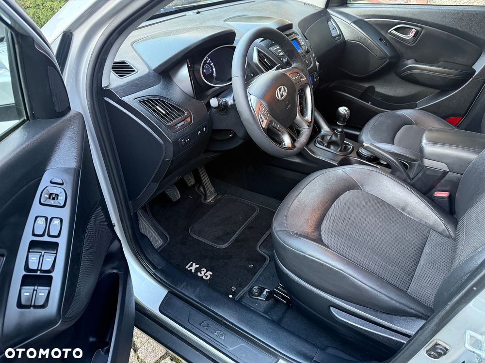 Hyundai ix35 - 10