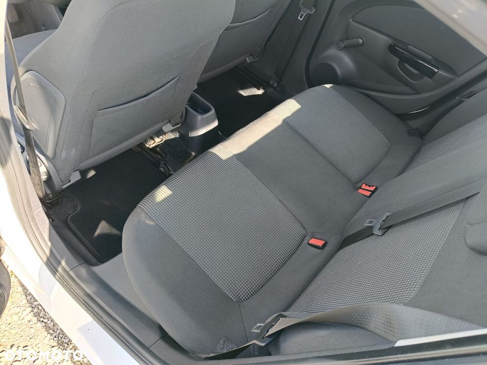 Opel Corsa - 9