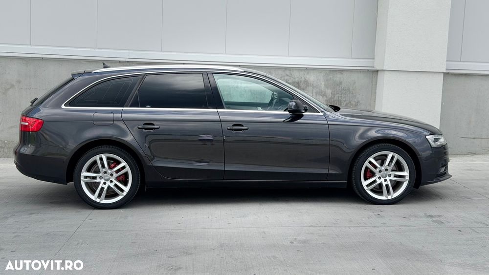 Audi A4 2.0 TDI DPF multitronic Ambiente - 14