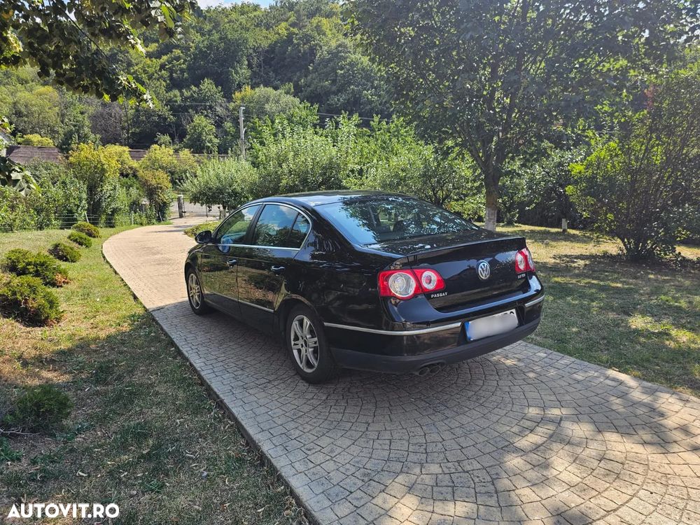 Volkswagen Passat 2.0 TDI Highline - 4