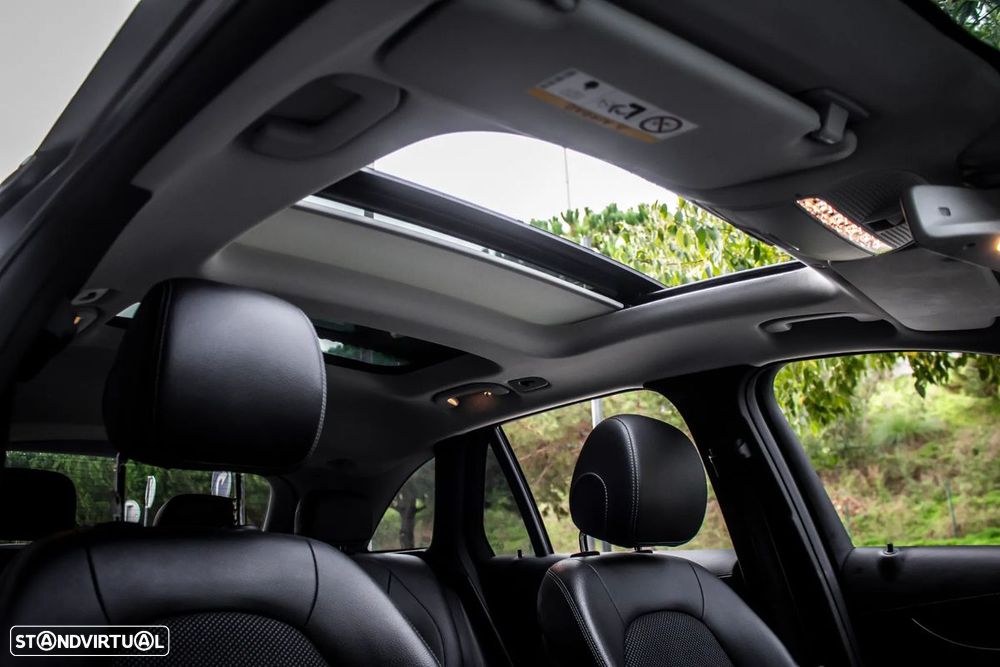 Mercedes-Benz GLC 300 e 4Matic - 35