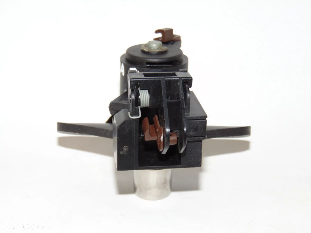 ORYGINAŁ zamek tylny wkładka tylna klapy bagażnika tył Opel Vectra B sedan 95-99r - 9