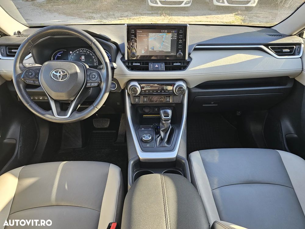 Toyota RAV4 2.5 VVT-iE 4x4 Luxury Plus - 18