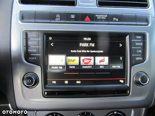 Volkswagen Polo 1.2 TSI Blue Motion Technology Allstar - 22