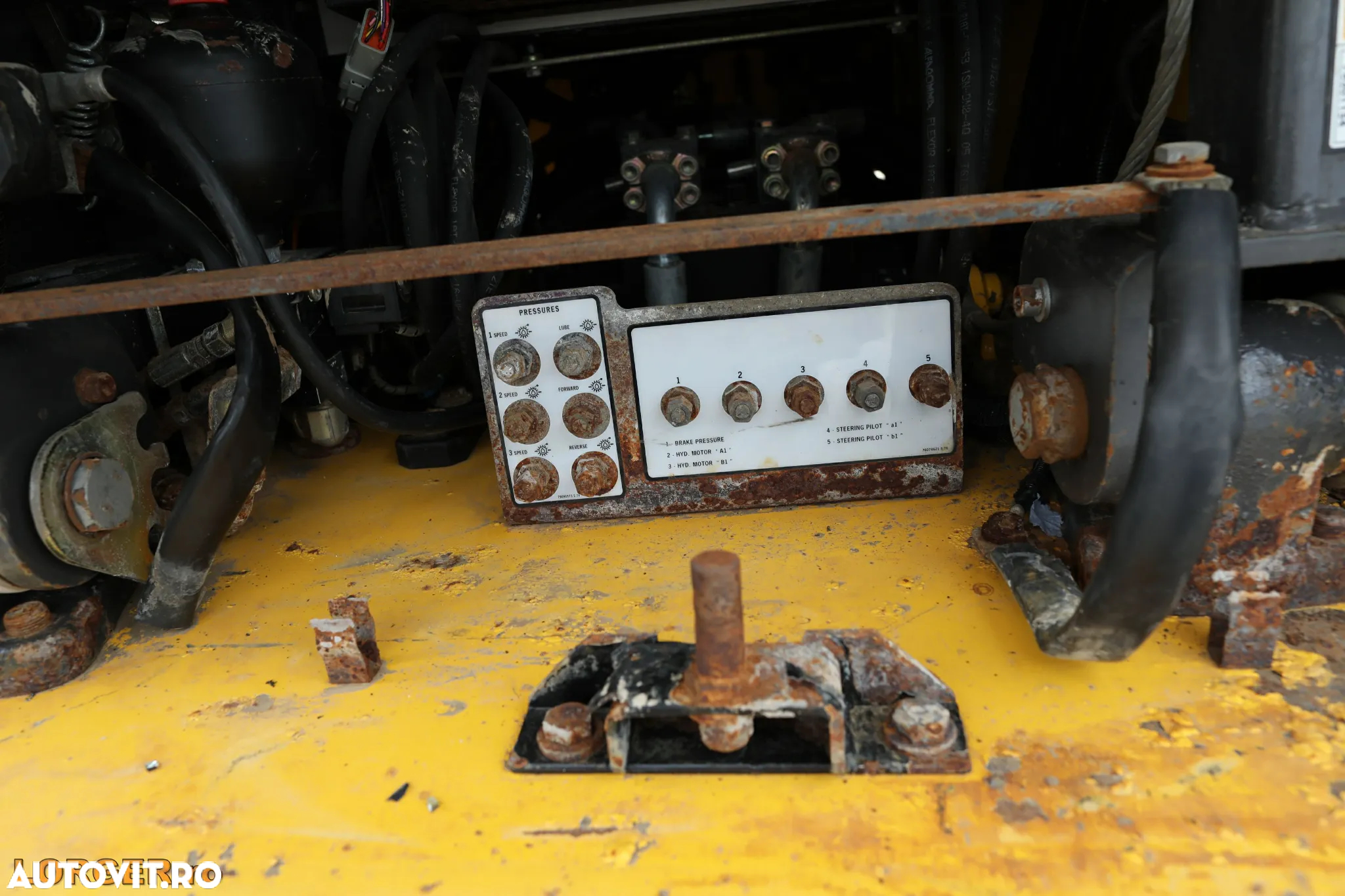 New Holland D 180 - 22