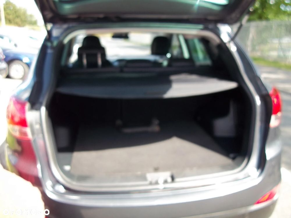 Hyundai ix35 2.0 CRDi 2WD Style - 18