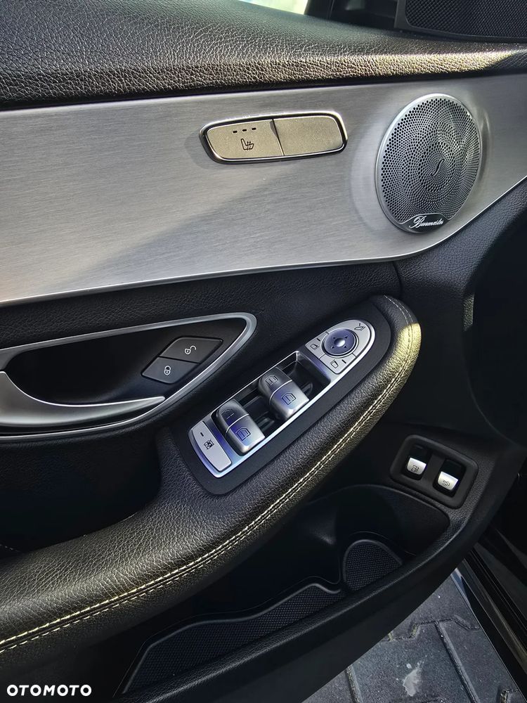 Mercedes-Benz Klasa C 300 e 9G-TRONIC - 21