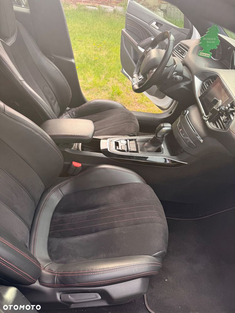 Peugeot 308 BlueHDi 180 EAT6 GT - 17
