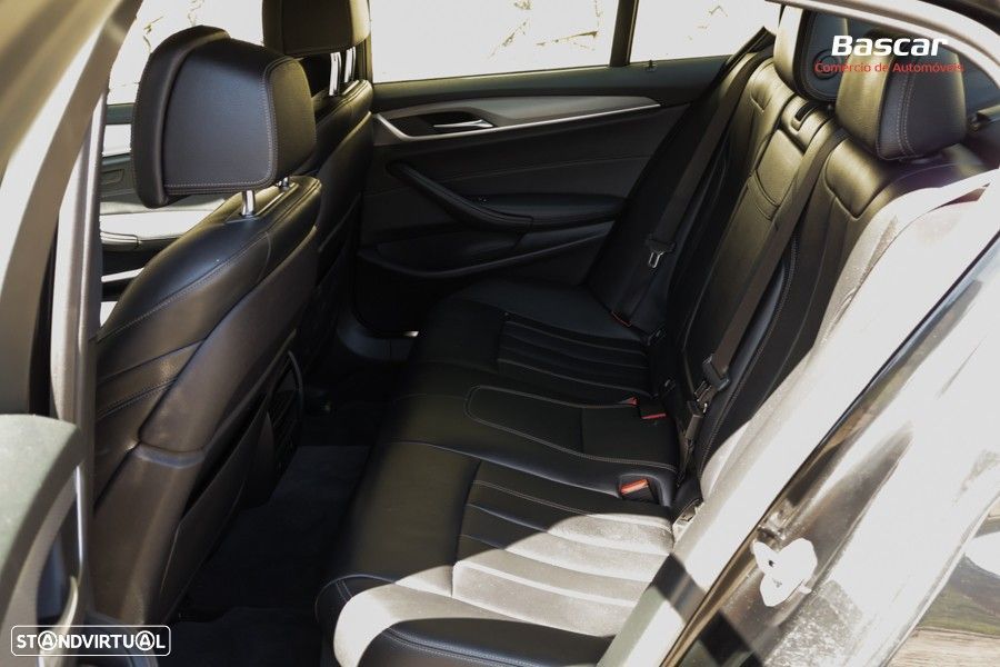 BMW 530 e iPerformance Pack M - 22