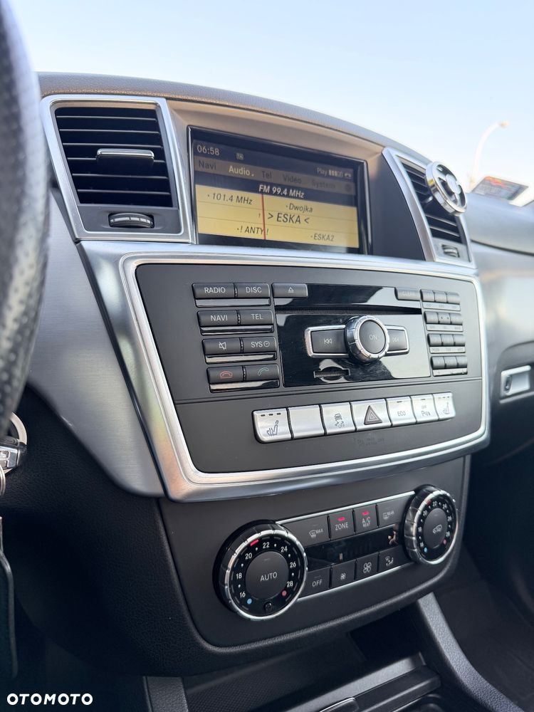 Mercedes-Benz ML 350 BlueTEC 4-Matic - 16