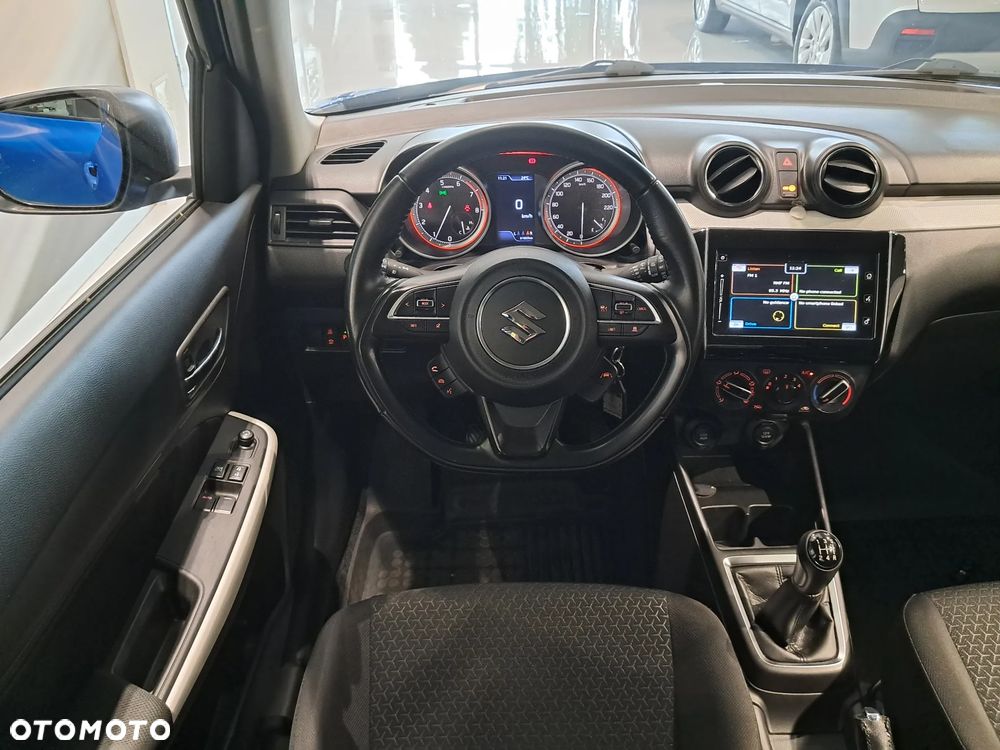 Suzuki Swift 1.2 Dualjet SHVS Premium Plus - 10