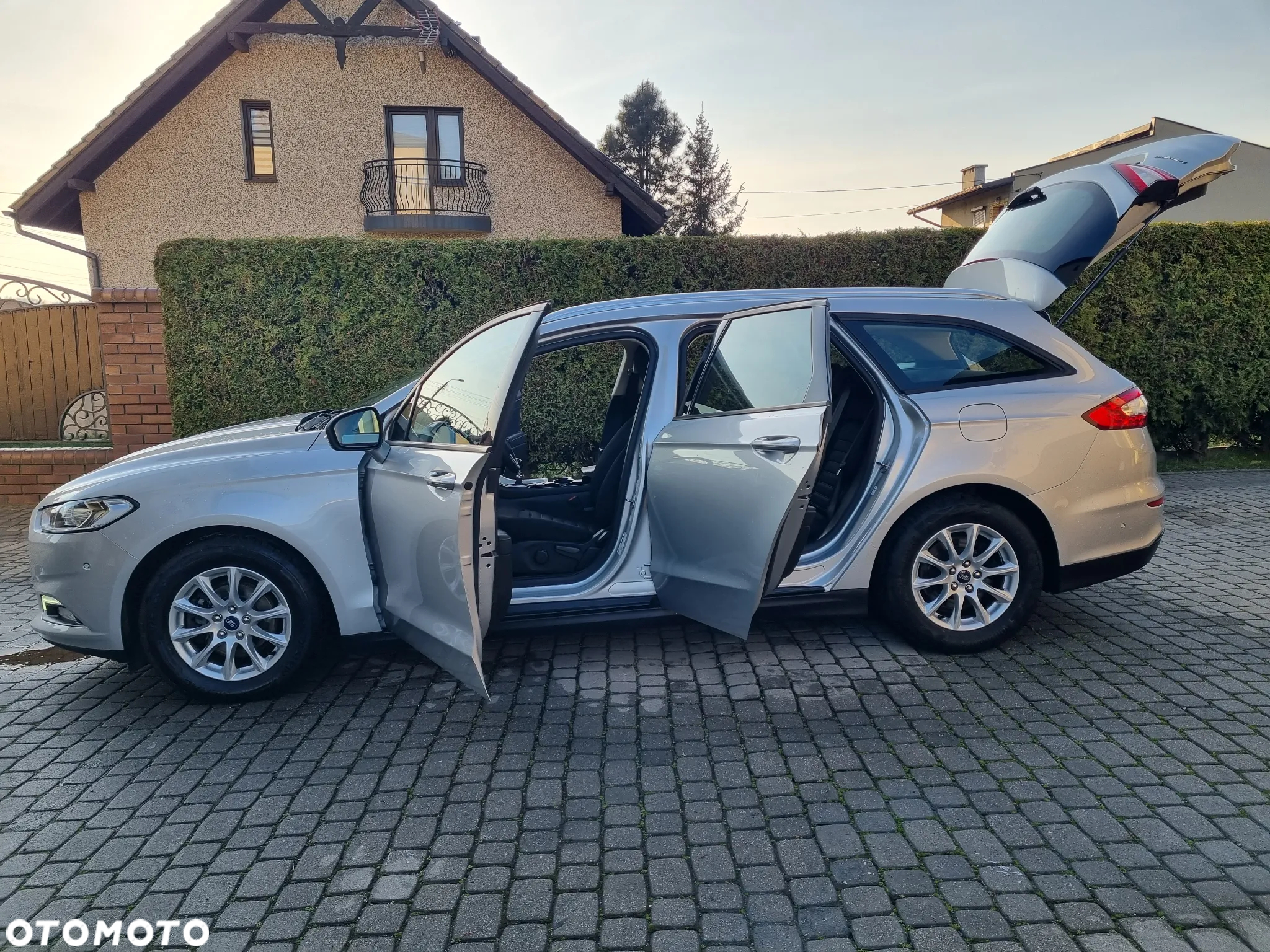 Ford Mondeo 2.0 TDCi ECOnetic Gold X (Trend) - 10