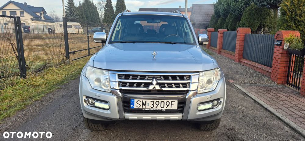 Mitsubishi Pajero - 6