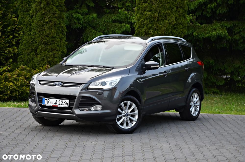 Ford Kuga 1.5 EcoBoost 2x4 Titanium - 2