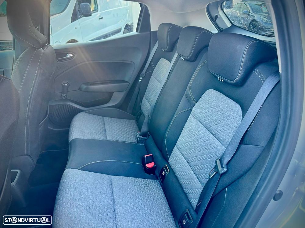 Renault Clio 1.0 TCe Exclusive CVT - 14