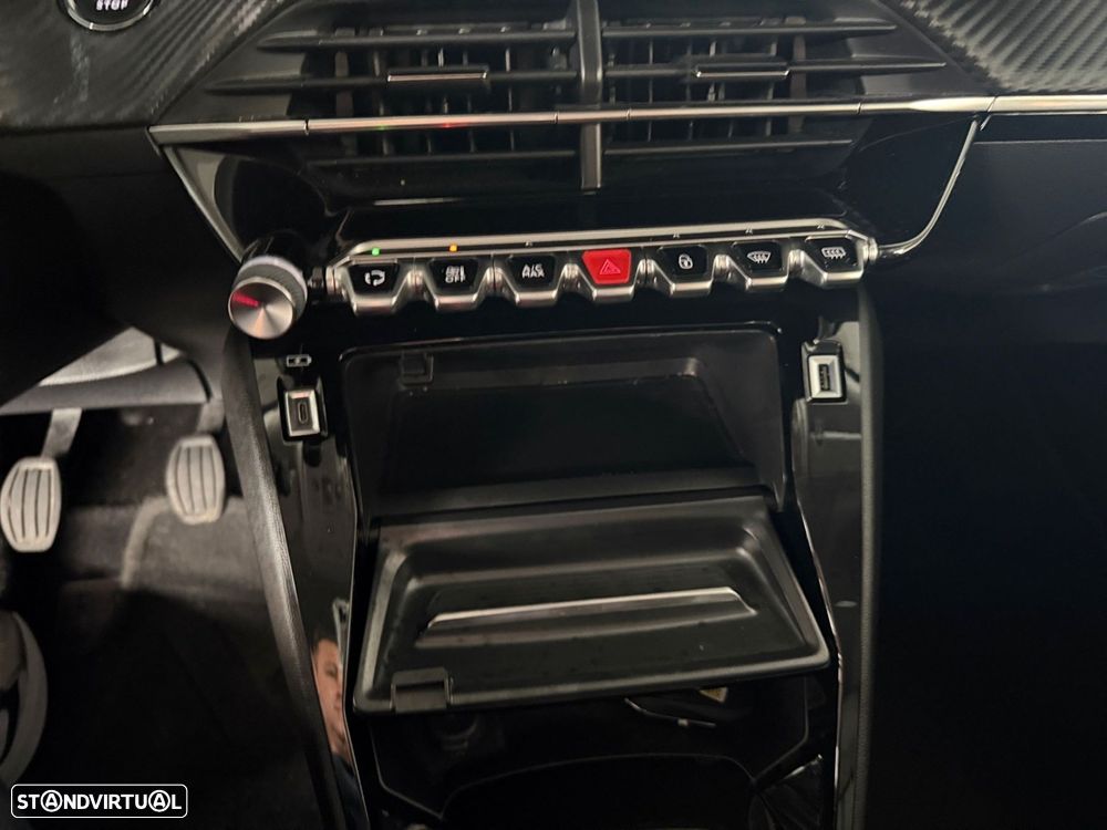 Peugeot 2008 1.2 PureTech Allure Pack - 14