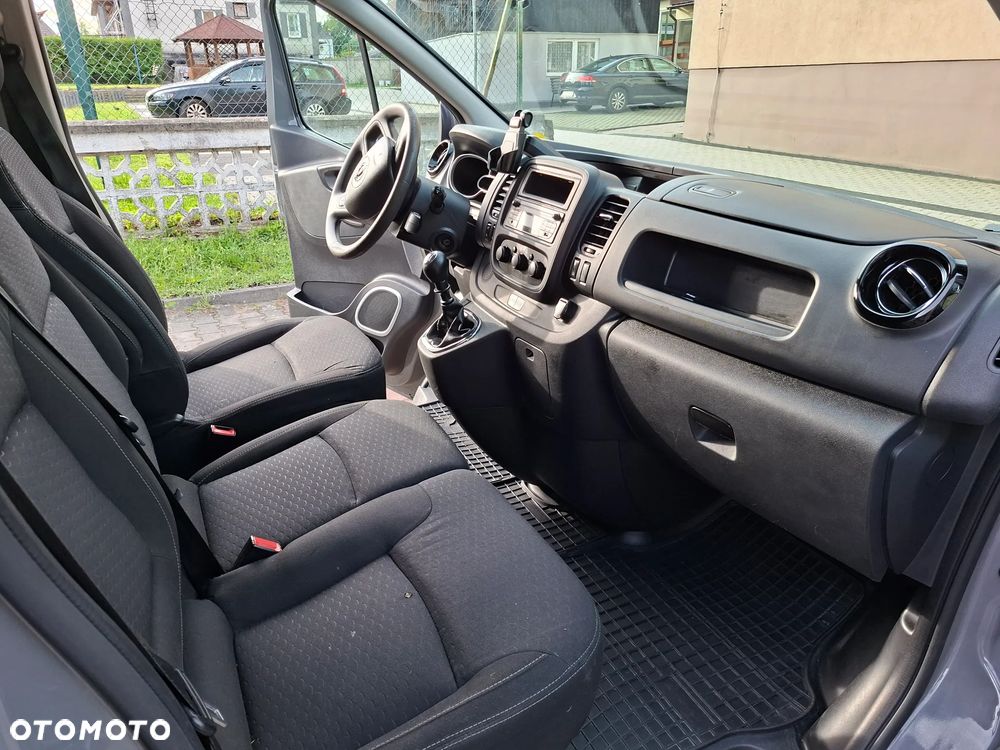 Opel Vivaro - 7