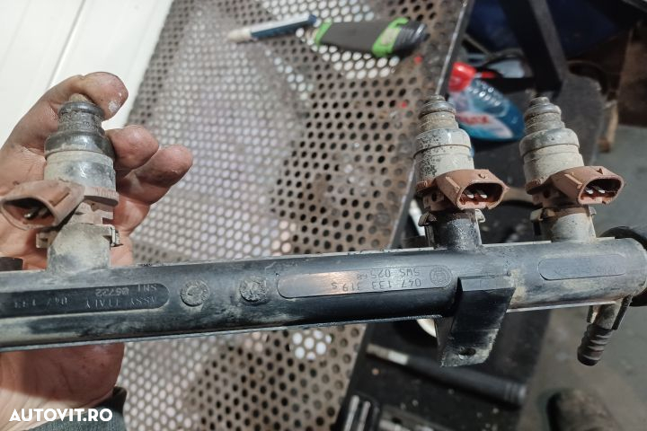 Rampa injectoare 1.4 AQW  047133321 047133319 Skoda Fabia 6Y [1999 - - 3
