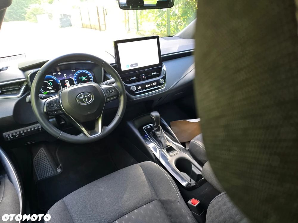 Toyota Corolla 1.8 Hybrid Comfort - 18