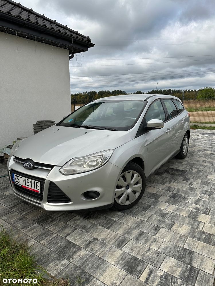 Ford Focus 1.6 TDCi Ambiente - 2