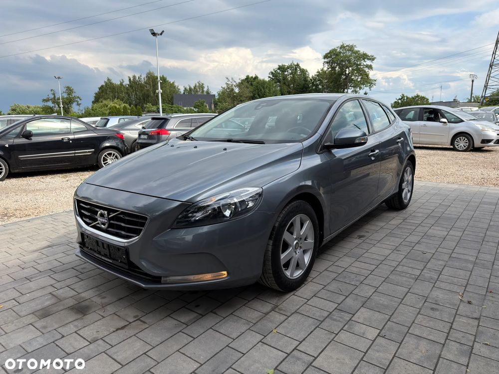 Volvo V40 D2 R-Design Momentum - 21