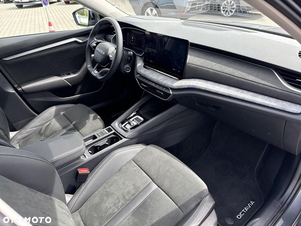 Skoda Octavia 2.0 TSI Edition 130 Selection 4x4 DSG - 12