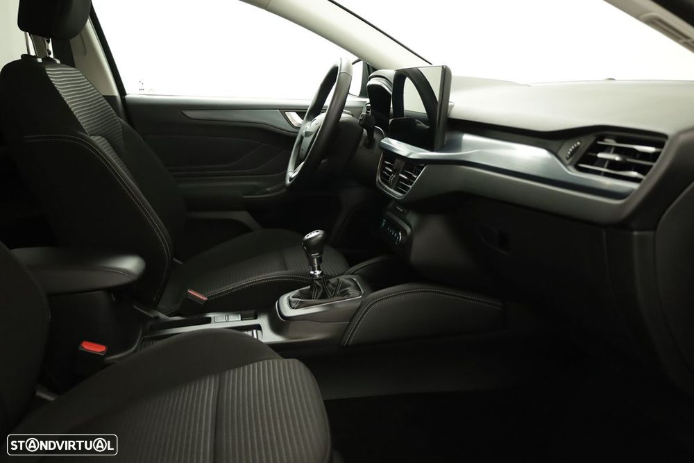 Ford Focus SW 1.0 EcoBoost MHEV Active X - 21