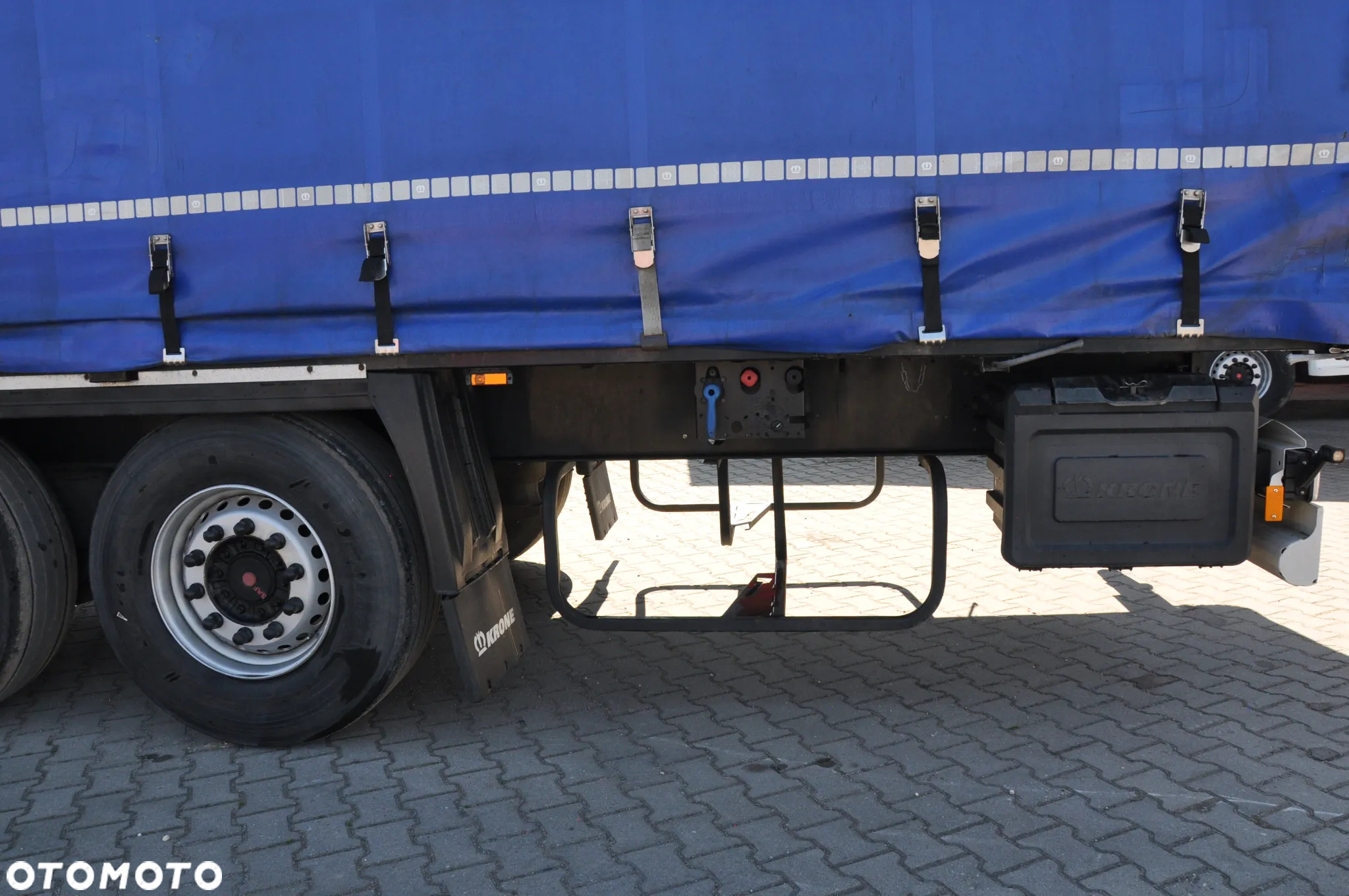 Krone FIRANA STANDARD MULDA DO STALI 9m SAF PODNOSZONA OŚ - 20