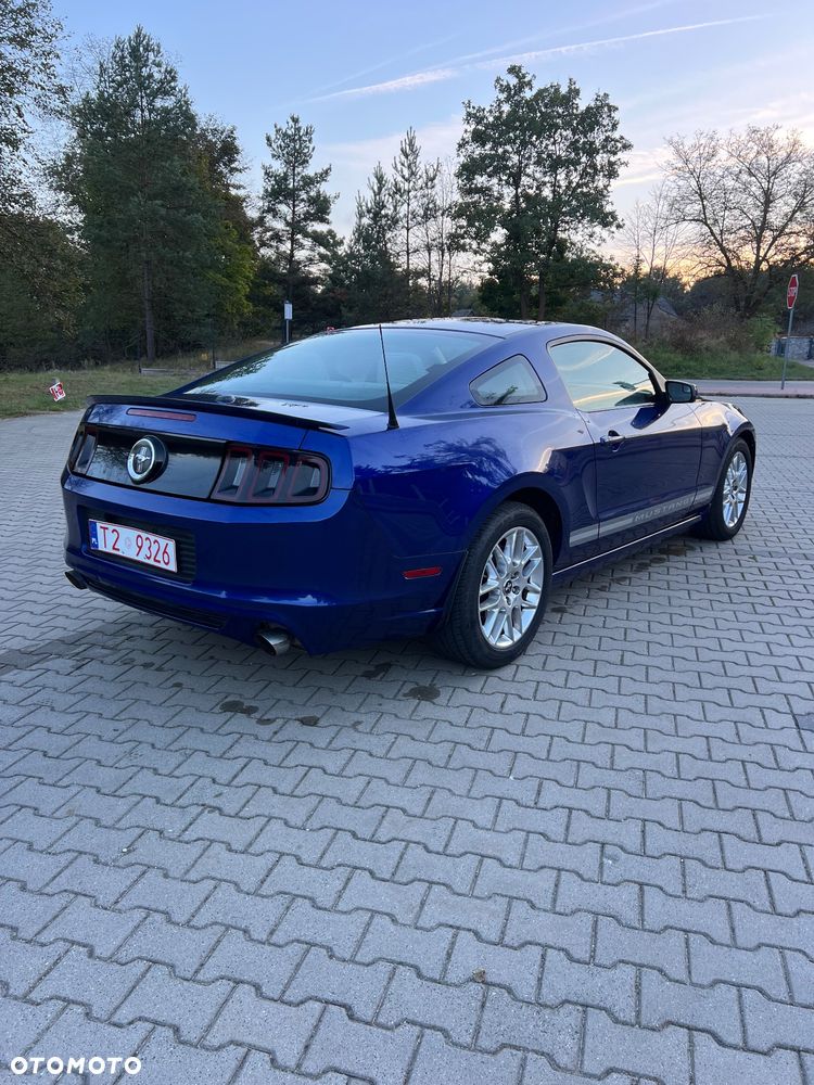 Ford Mustang 3.7 V6 Premium - 4